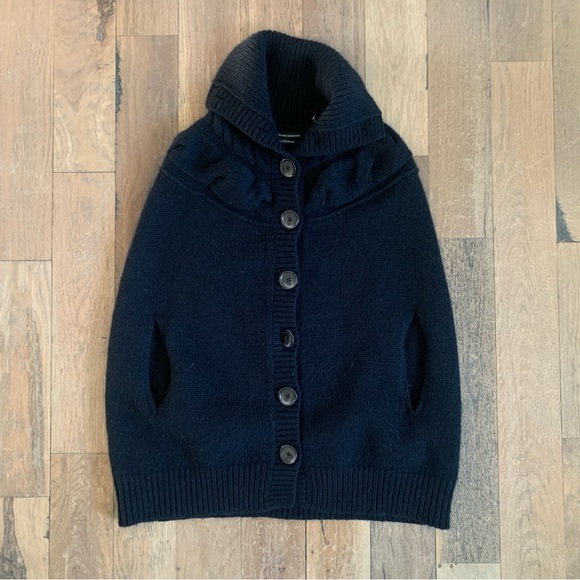 Club Monaco Sweaters - Club Monaco Black Knit Button-Up Vest Size Small